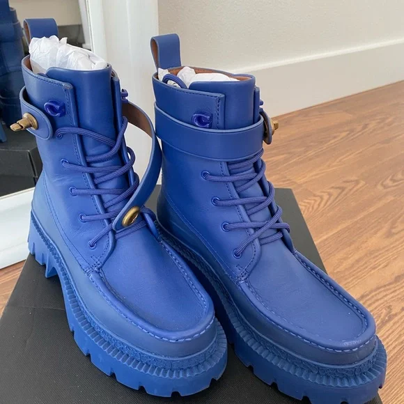 Coach Leather Lug Style Boots with Gold Turnlock Closure in Sapphire Blue 6 - Picture 8 of 11